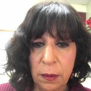 Meet your Posher, Henny